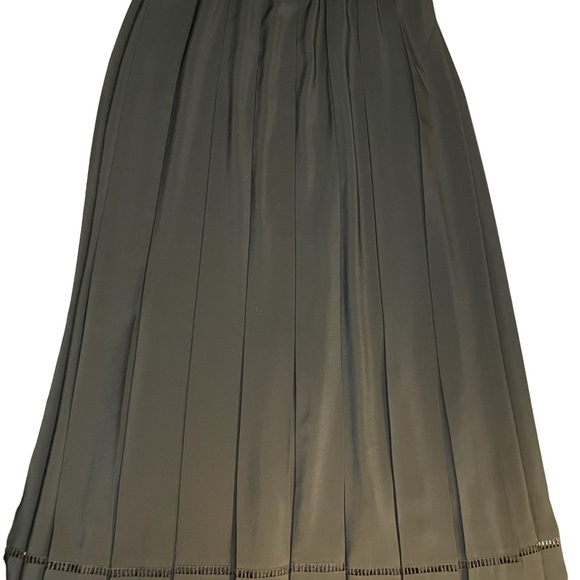 ‘Alexia’ womens black box-pleated midi skirt size 21 Made in France - Picture 2 of 7